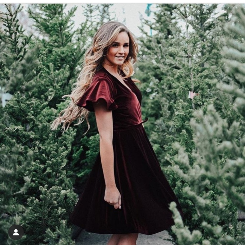 Shabby Apple Burgundy Velvet Wrap Dress